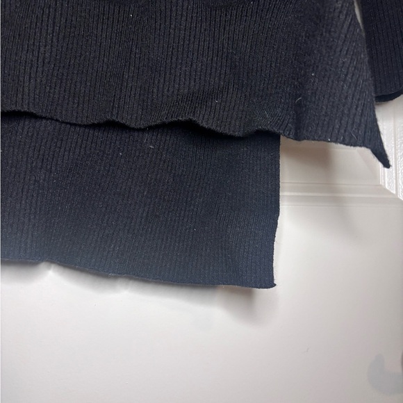 Mustard seed black oversized sweater - Picture 2 of 3